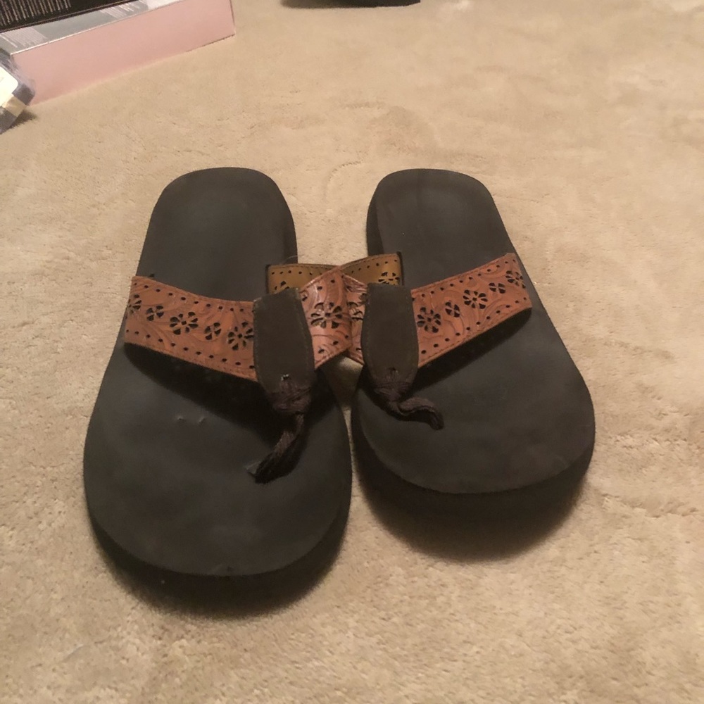 Flip flops